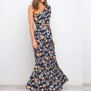 Petal & Pup Floral set